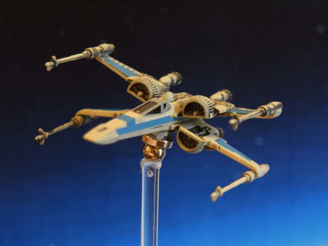 Star wars miniature mounted with a magnet