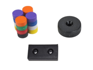 Strong plastic coated magnets for use in aquariums for reef safe hanging