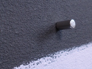 Magnet sticking to magnetic paint