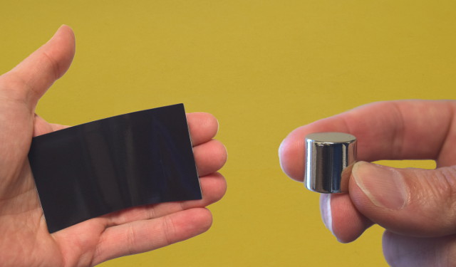 Flexible and neodymium magnet