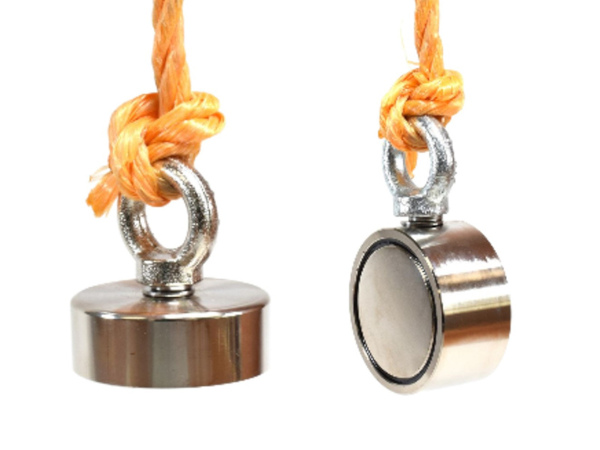 Single and double sided fishing magnets on a nylon rope