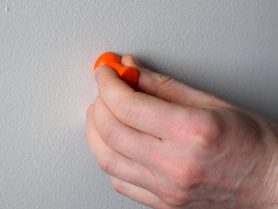 stud finder magnets