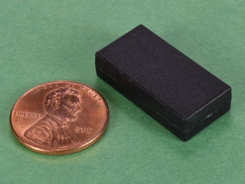 bx084pc-blk-neodymium-plastic-coated-block-magnet