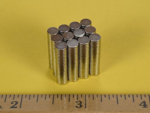 d301-n52-neodymium-disc-magnet--thumbnail-2