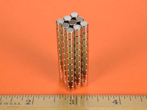 d33-n52-neodymium-cylinder-magnet--thumbnail-2