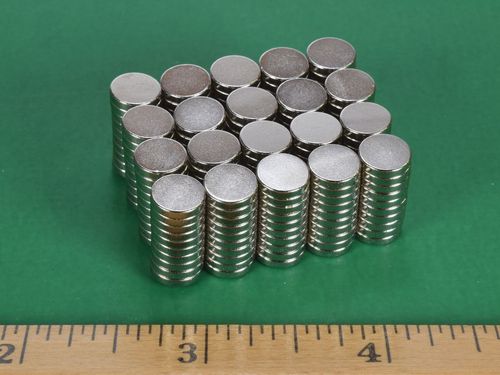 d51-n52-neodymium-disc-magnet--thumbnail-2