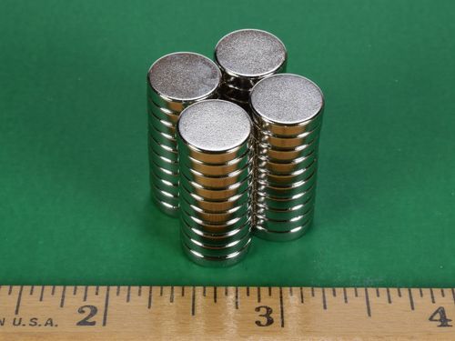 d7h1-neodymium-disc-magnet--thumbnail-2