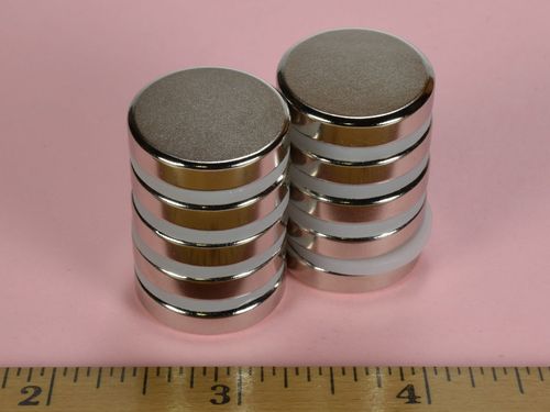 deh2-neodymium-disc-magnet--thumbnail-2