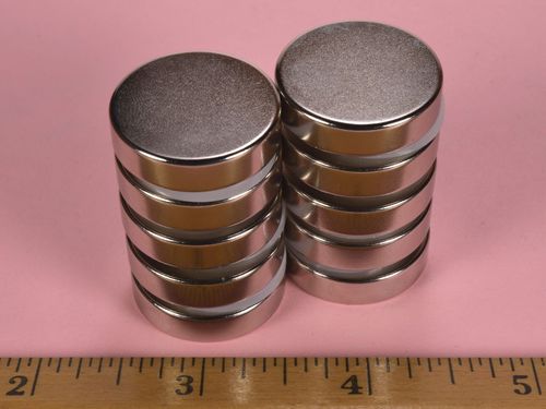 dx04-neodymium-disc-magnet--thumbnail-2