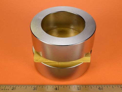 rz0y0x0-neodymium-ring-magnet--thumbnail-2